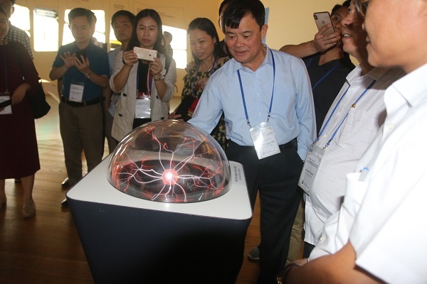 Khảo sát và học tập kinh nghiệm về xây dựng đô thị thông minh và chính sách cải tạo đô thị tại Hàn Quốc